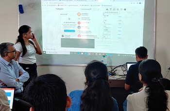 Students presenting marketing presentation